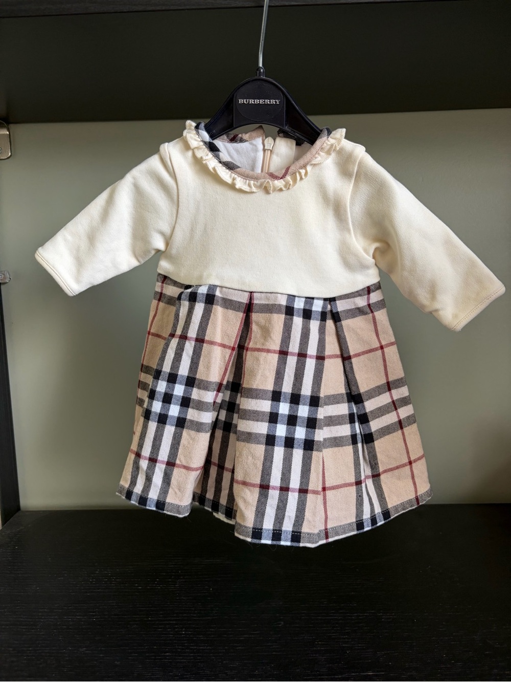 Burberry Signature Infant Cotton Dress with trim.
Authentic Burberry dress.
